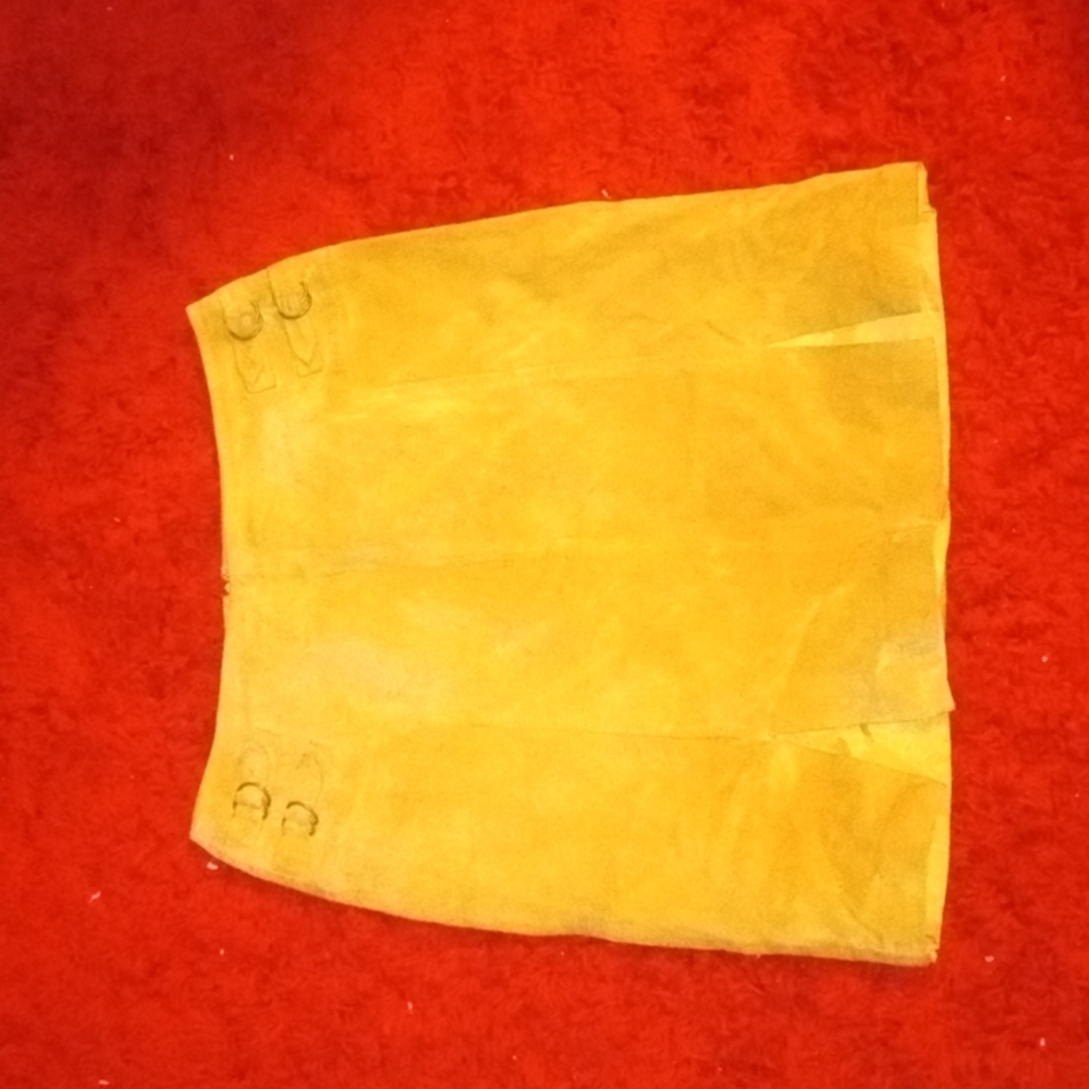 Suede skirt
